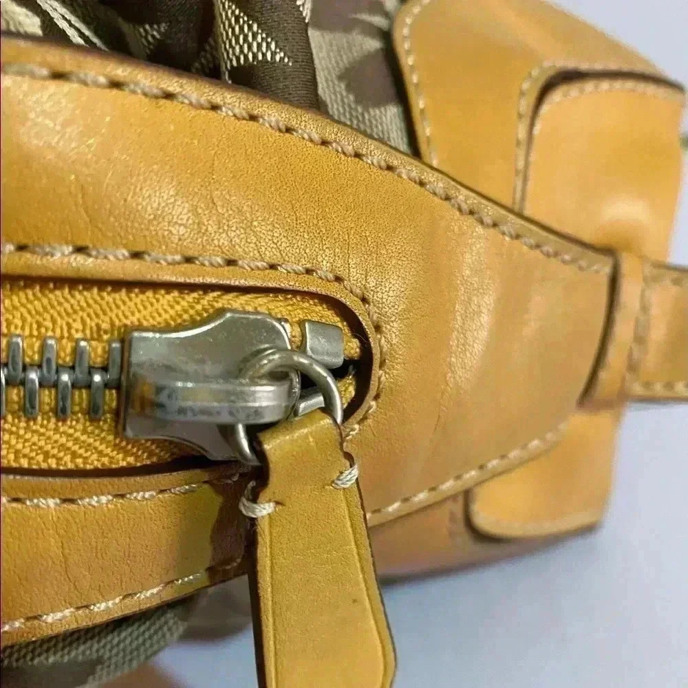 Michael kors MK signature print canvas logo satch… - image 9